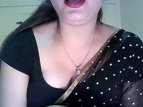 Model-Tanya live sex cam