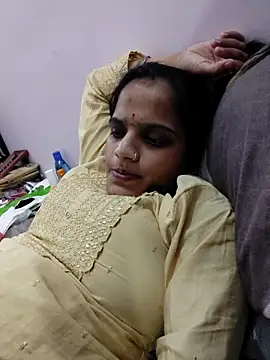 Hot_hania live sex cam