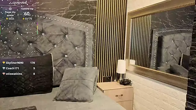 charlotte__G's cam snapshot