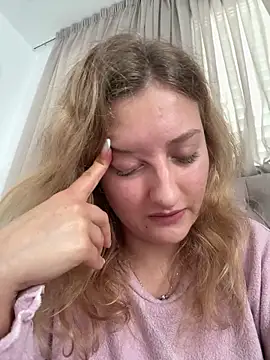 MileySummer live sex cam