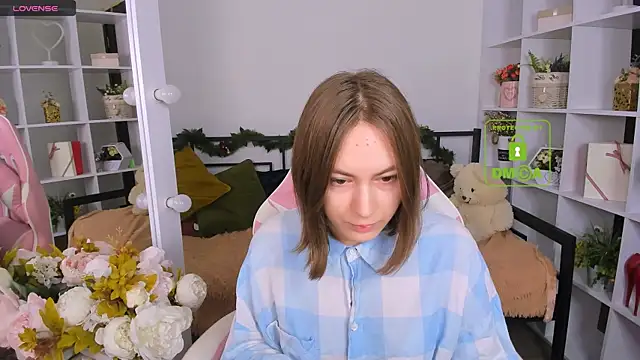 Elma_Lily's cam snapshot