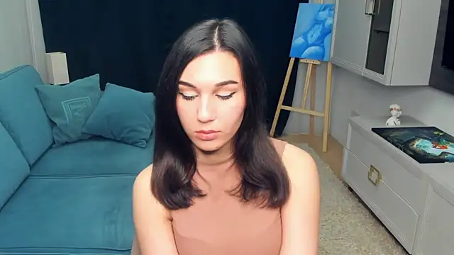 HienBiddie's cam snapshot