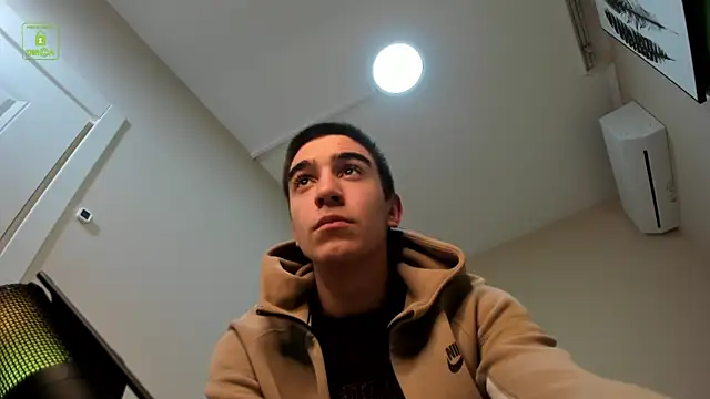 Nicholas_Carter live sex cam