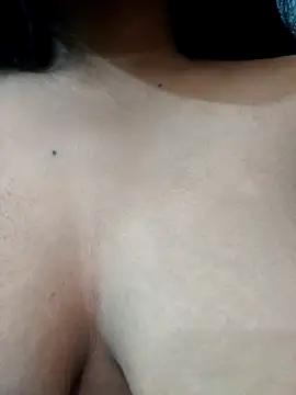 Cranberry_70's cam snapshot