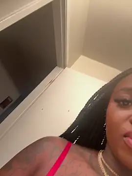 londonsfantasy's cam snapshot