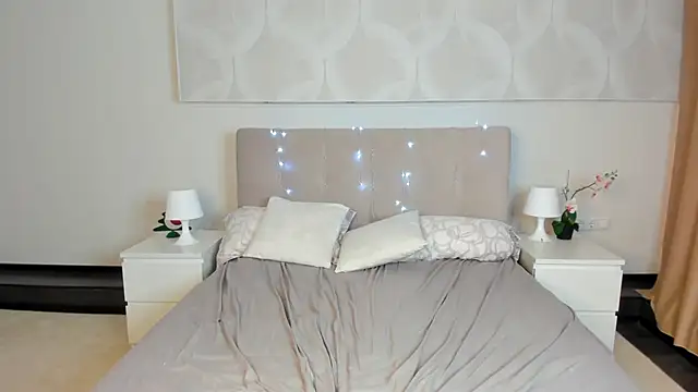 Tina__Fox's cam snapshot