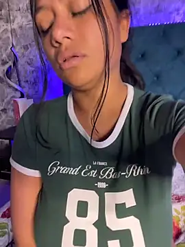 Im_Little's cam snapshot