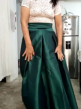 swity_foster's cam snapshot