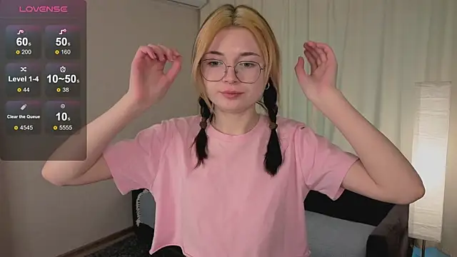 Susan_Gardner's cam snapshot