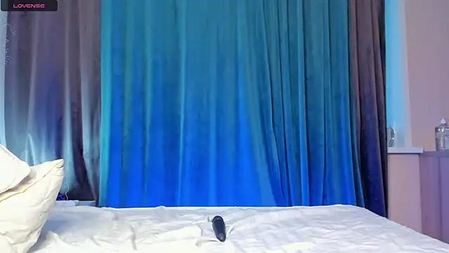 LibbyVenzeio live sex cam