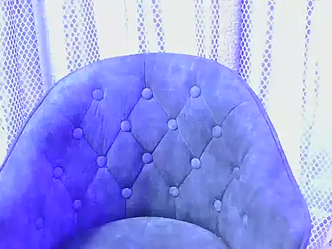 hey-pinky's cam snapshot