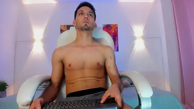 HarryFosster's cam snapshot