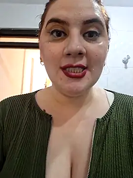 MartinaGuzmann live sex cam