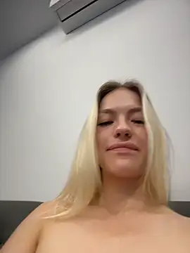 -Sexy_Barbie-'s cam snapshot