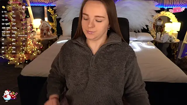 FoxyShy's cam snapshot