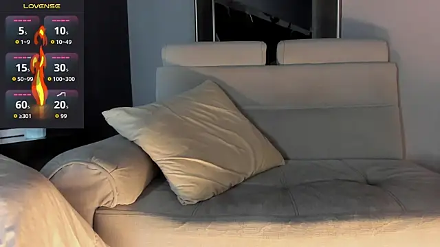 MarkWalker__'s cam snapshot