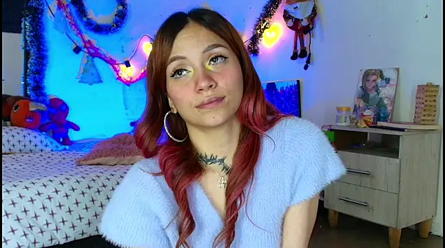 alisson_zafiro_'s cam snapshot