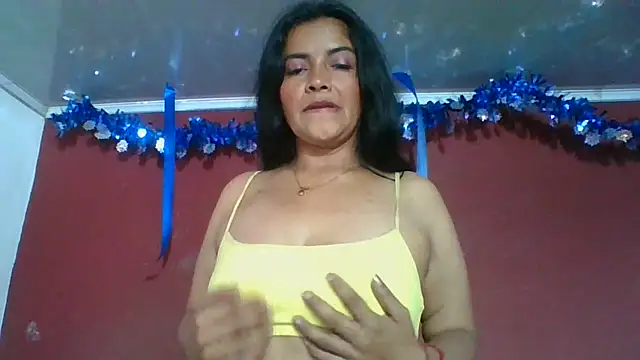 DianaOchoa_'s cam snapshot