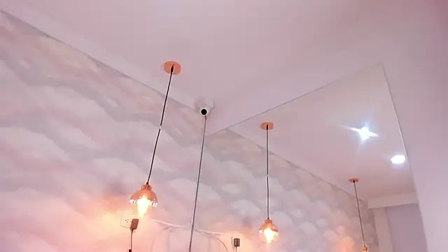 jazlin_angels1's cam snapshot