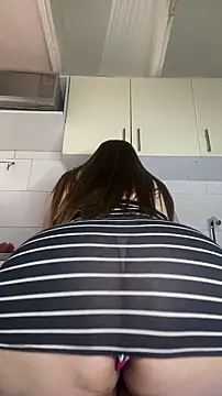 Chloee_Peach live sex cam