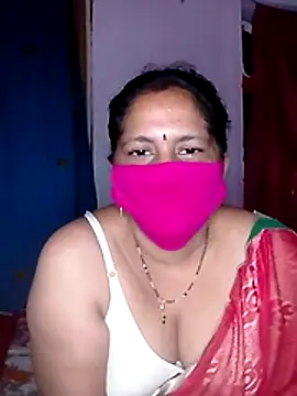 telugutrisha's cam snapshot