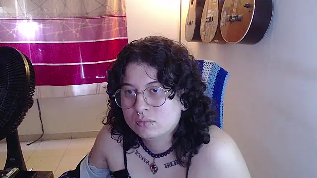 Smoke_trip_Alicia live sex cam