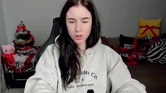 MoonShineShine's cam snapshot