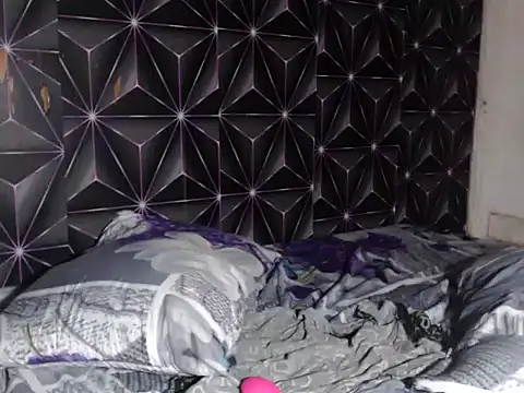 naughtybaby696969's cam snapshot