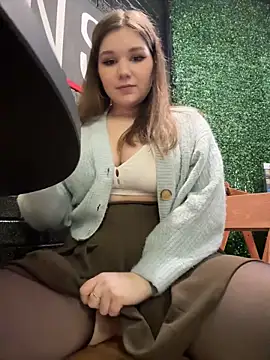 PumaShyXD live sex cam