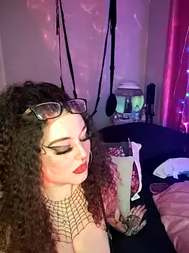 SpiderRose's cam snapshot