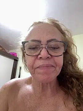 Granny6boys's cam snapshot