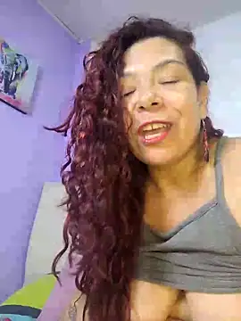 Scarlet_curly's cam snapshot