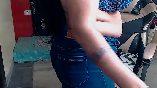 Sexyliza_0's cam snapshot