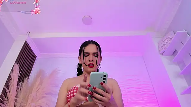 AudreyHayworth live sex cam