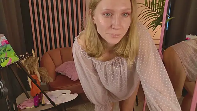 AsyaLumi's cam snapshot