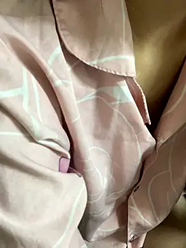 Mina048's cam snapshot