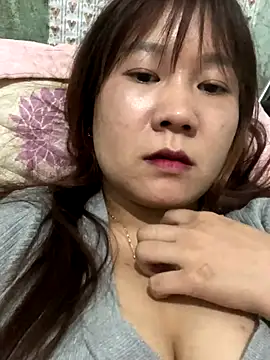 qinejr37's cam snapshot