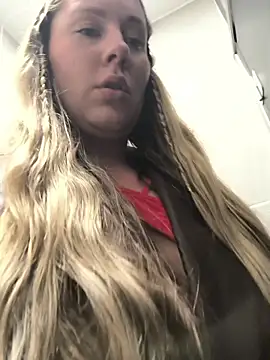 Mona_Plus live sex cam