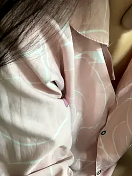 Mina048's cam snapshot