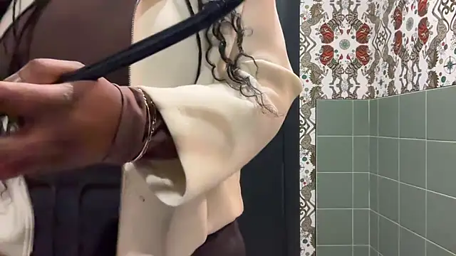 nanaisbackk live sex cam