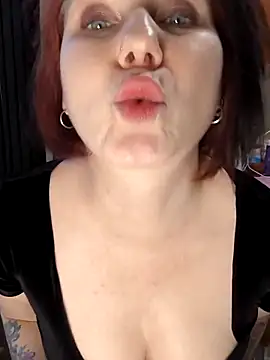 Chernoburka2206's cam snapshot