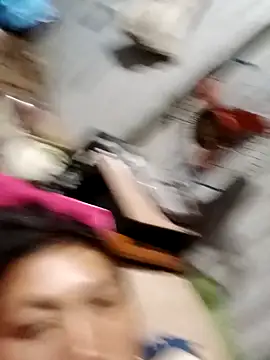 bella-la's cam snapshot