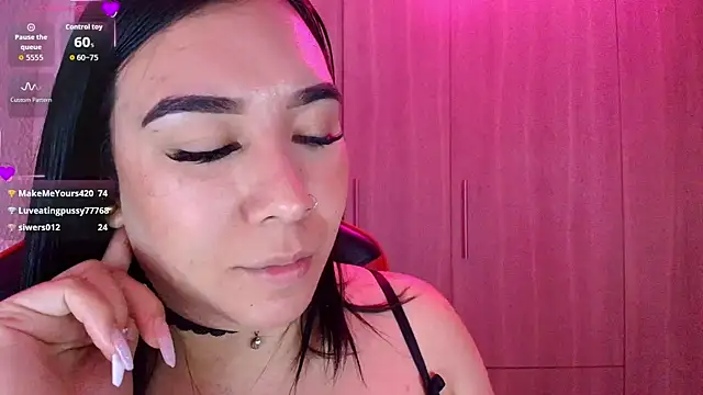 leahtemptation3's cam snapshot