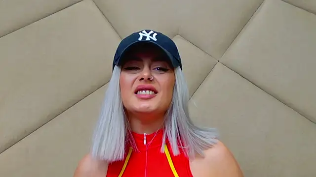 ChloeFrost's cam snapshot