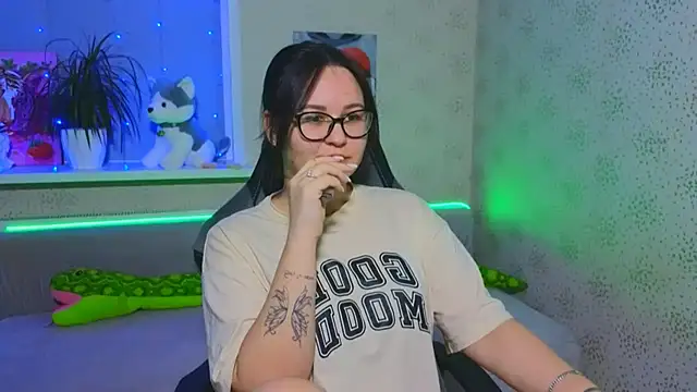 EsterLogan live sex cam