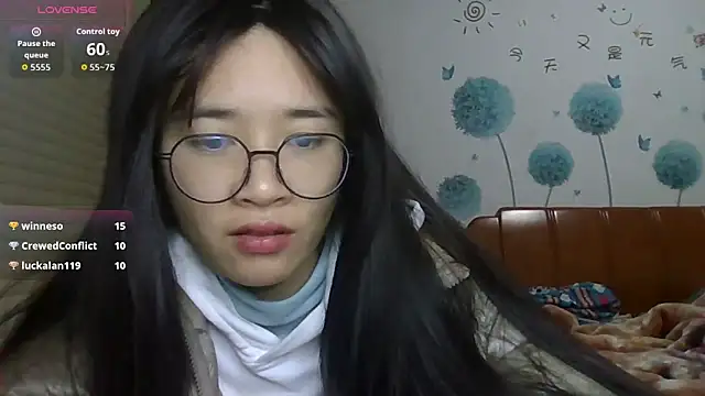 Monice1314 live sex cam