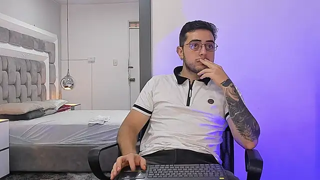 Ethan_Greys live sex cam