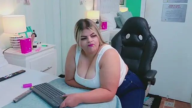 KiimBrooks's cam snapshot