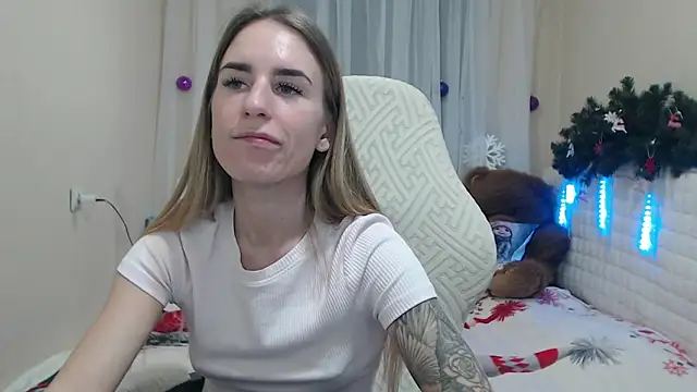 DeboraHorny live sex cam