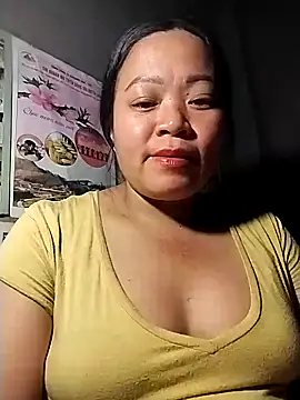 AlilaK2's cam snapshot